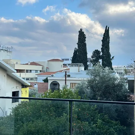 Apartamento Lux Hub Spot-νear European Uni Engomi *