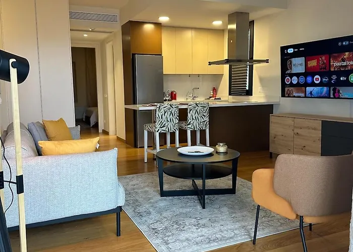 Apartamento Lux Hub Spot-νear European Uni Engomi *