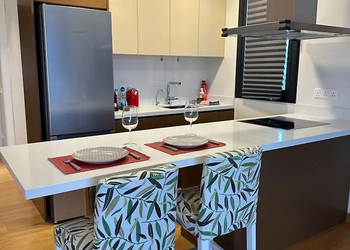 Apartamento Lux Hub Spot-νear European Uni Engomi