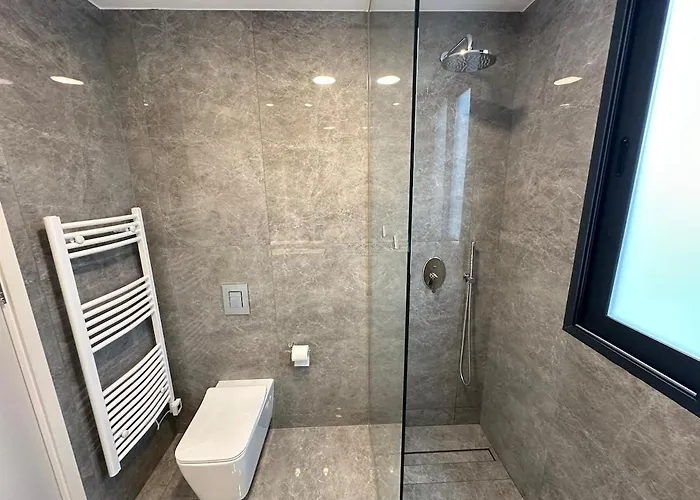 Apartamento Lux Hub Spot-νear European Uni Engomi *