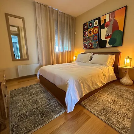 Apartment Luxury Hub Spot *