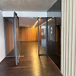 Lux Hub Spot-νear European Uni Engomi Λευκωσία