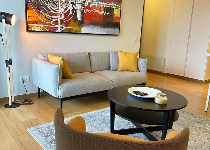 Appartamento Lux Hub Spot-νear European Uni Engomi Nicosia