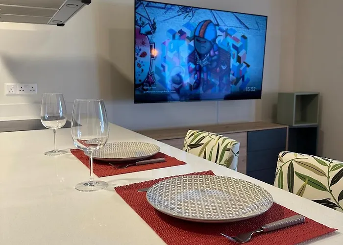 Appartamento Lux Hub Spot-νear European Uni Engomi *